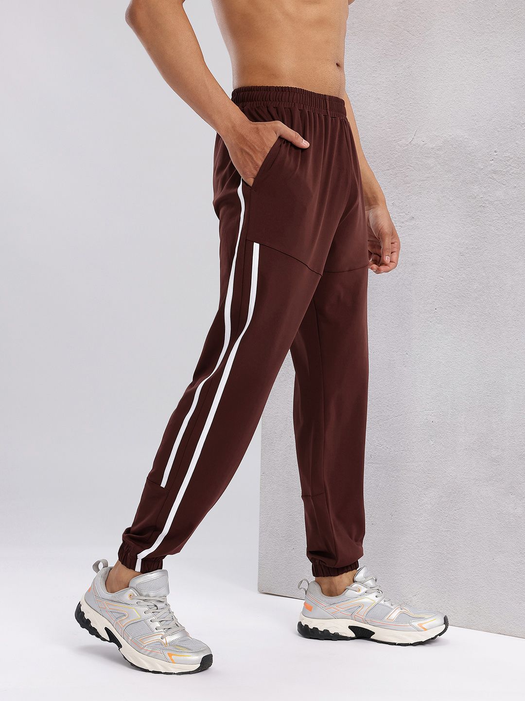 HRX by Hrithik Roshan Men Rapid-Dry Training Joggers