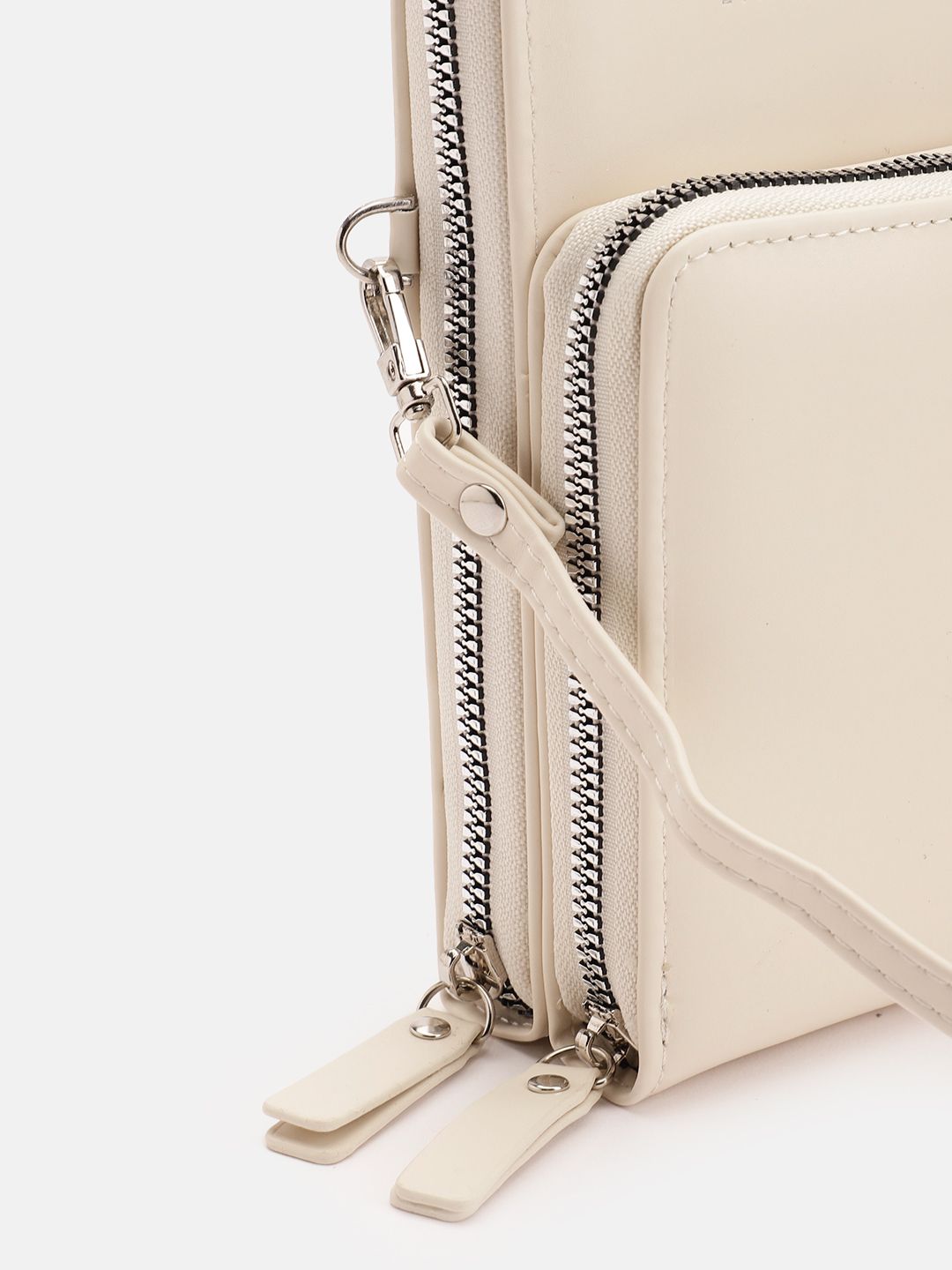 Lino Perros Brand Logo Detail Mobile Pouch