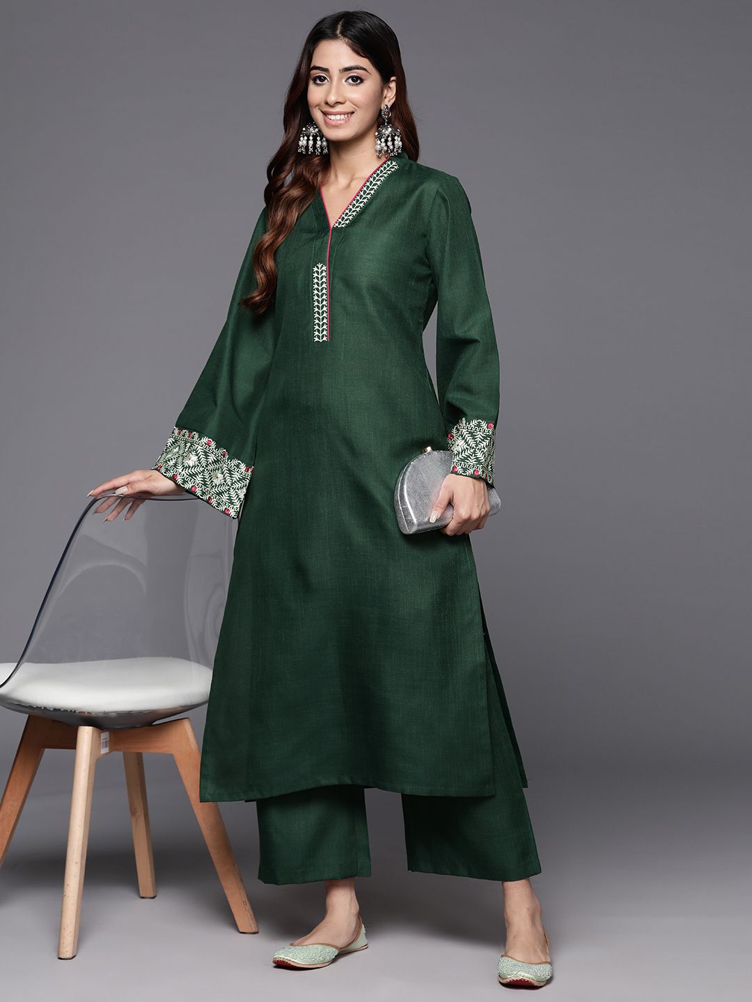 Varanga Embroidered Thread Work Kurta with Trousers