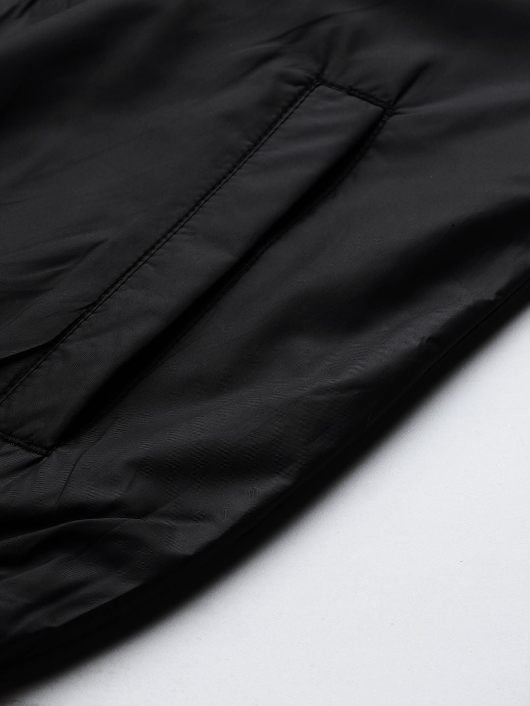 HRX by Hrithik Roshan Rapid-Dry Typography Printed Training or Gym Sporty Jacket