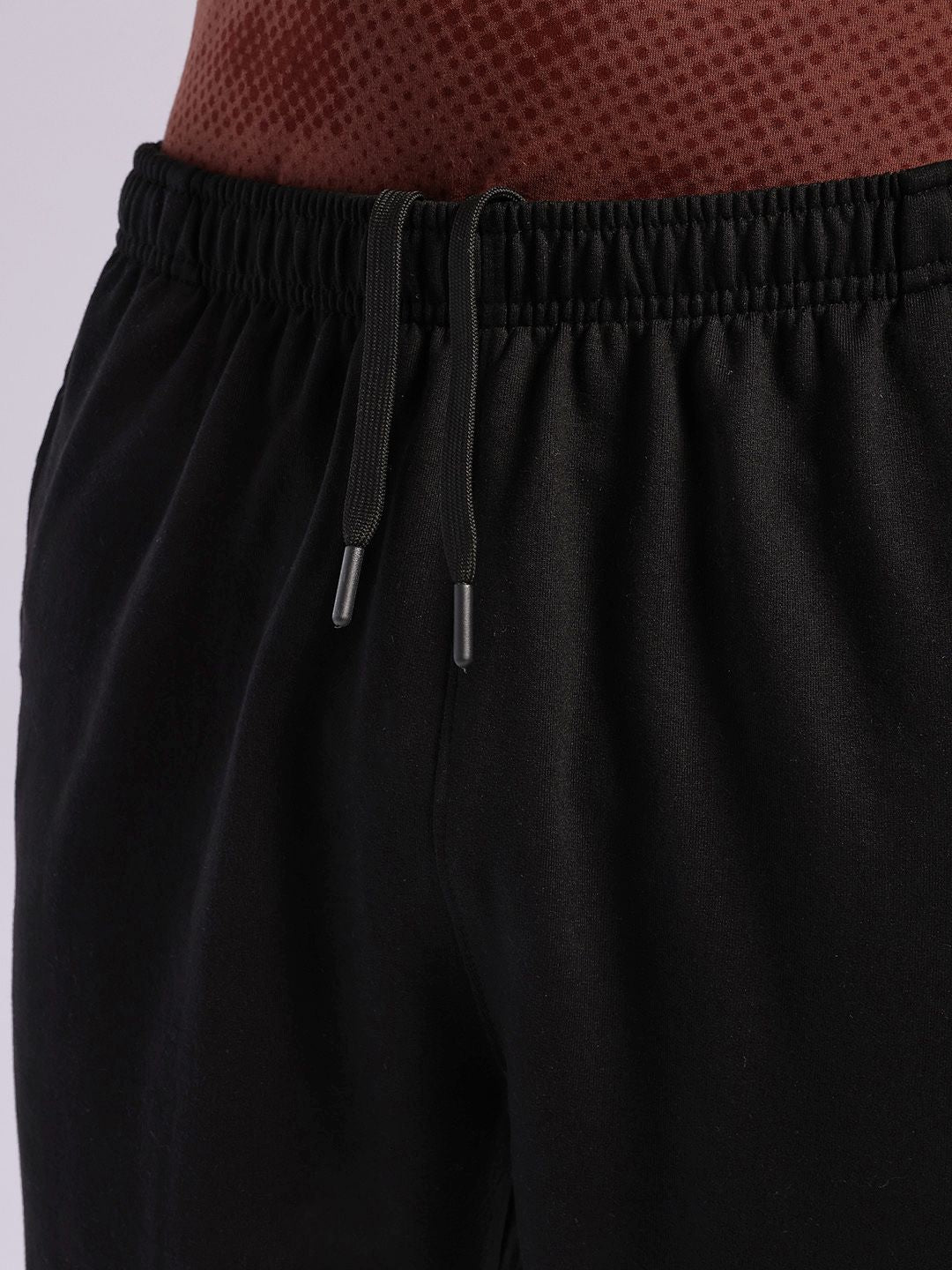 HRX by Hrithik Roshan Men Contrast Piping Mid-Rise Lifestyle Joggers