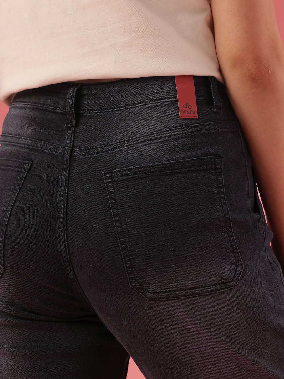 DressBerry Women Jogger Fit Light Fade Stretchable Jeans