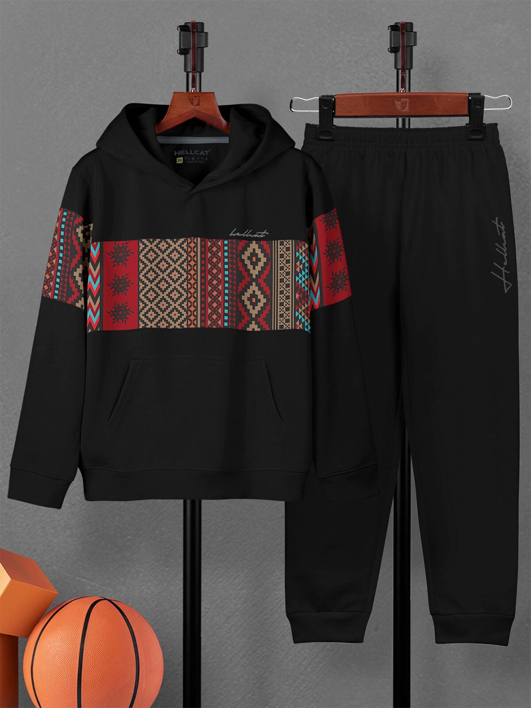 HELLCAT Boys Printed Hooded Sweatshirt With Joggers