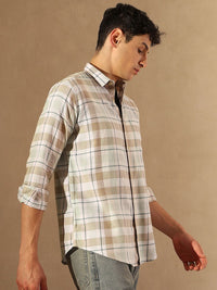 DENNISON Spread Collar Checked Casual Shirt