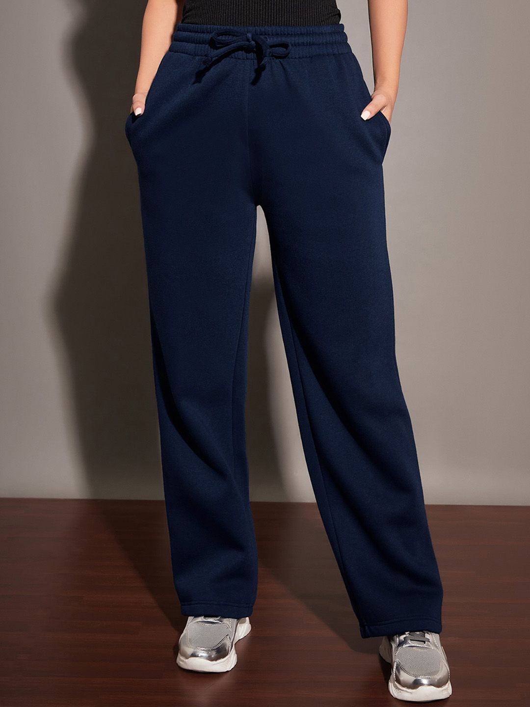 SASSAFRAS Women Navy Blue Relaxed Fit Mid-Rise Fleece Track Pants