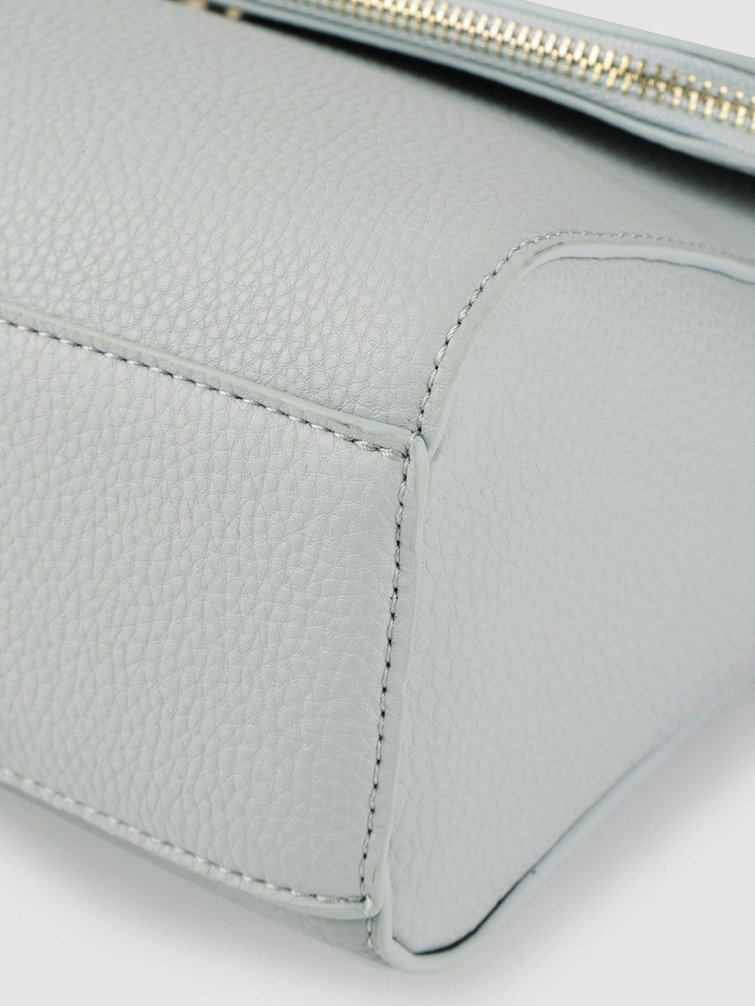 Lino Perros Women Blue Solid Sling Bag