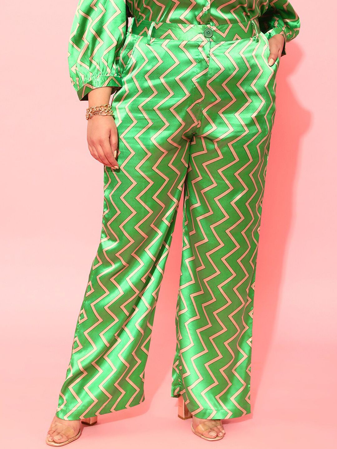 CURVY STREET Women Green Relaxed Loose Fit Trousers
