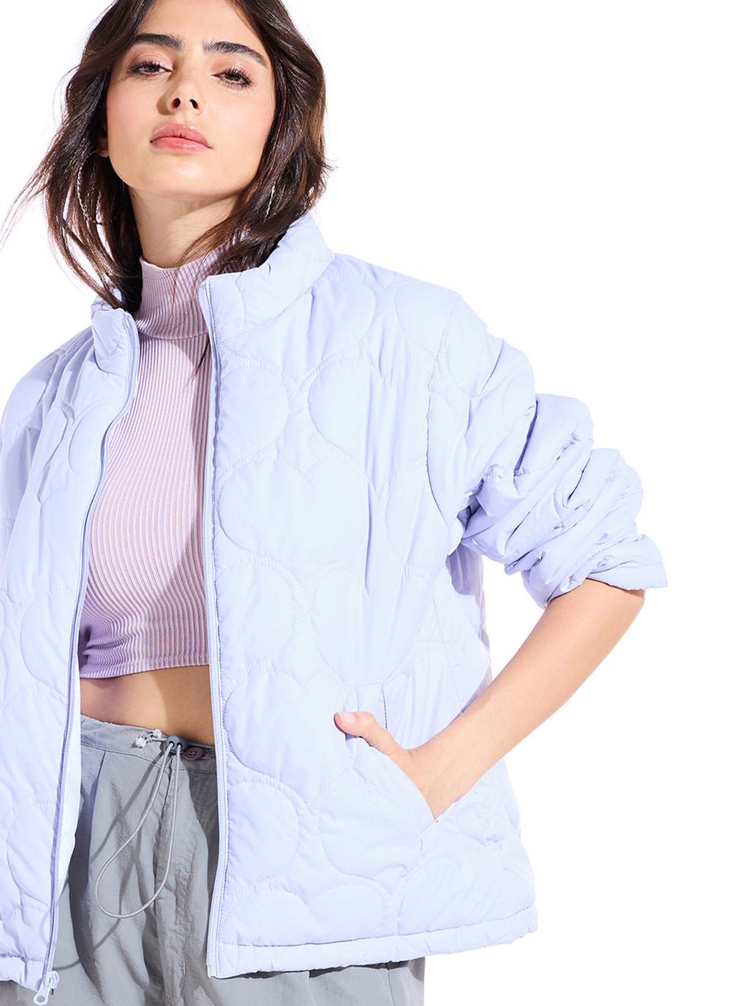 Bewakoof Mock Collar Oversized Puffer Jacket