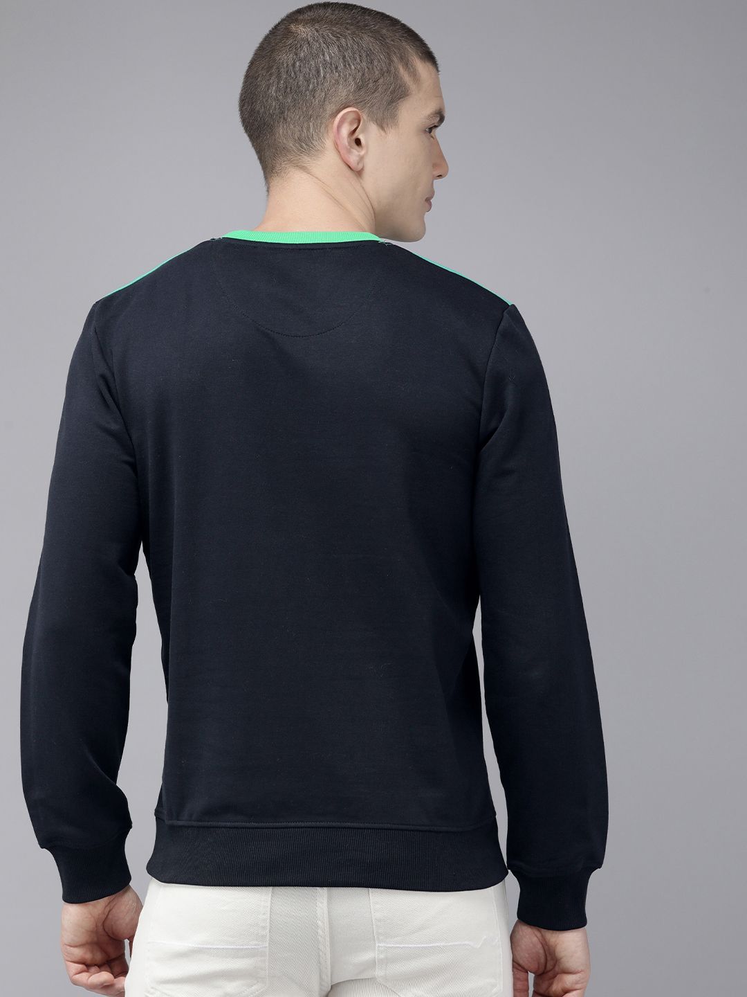 Park Avenue Colourblocked Long Sleeves Sweatshirt