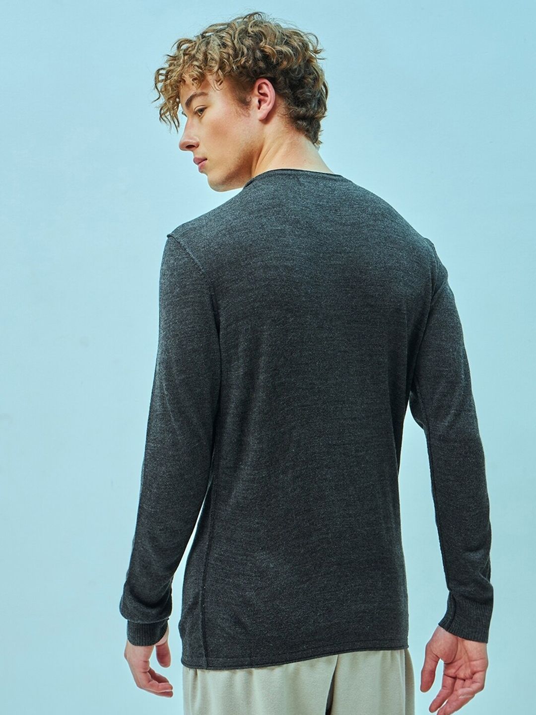 Bewakoof Men Flat Knit Sweater