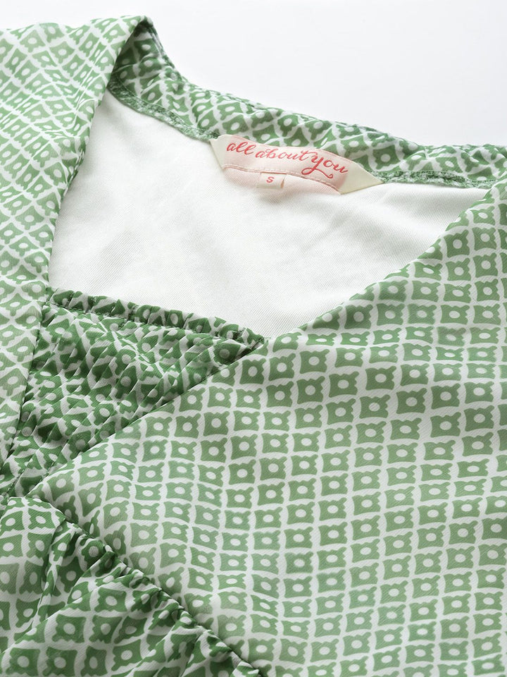 all about you Geometric Print Puff Sleeve Empire Top