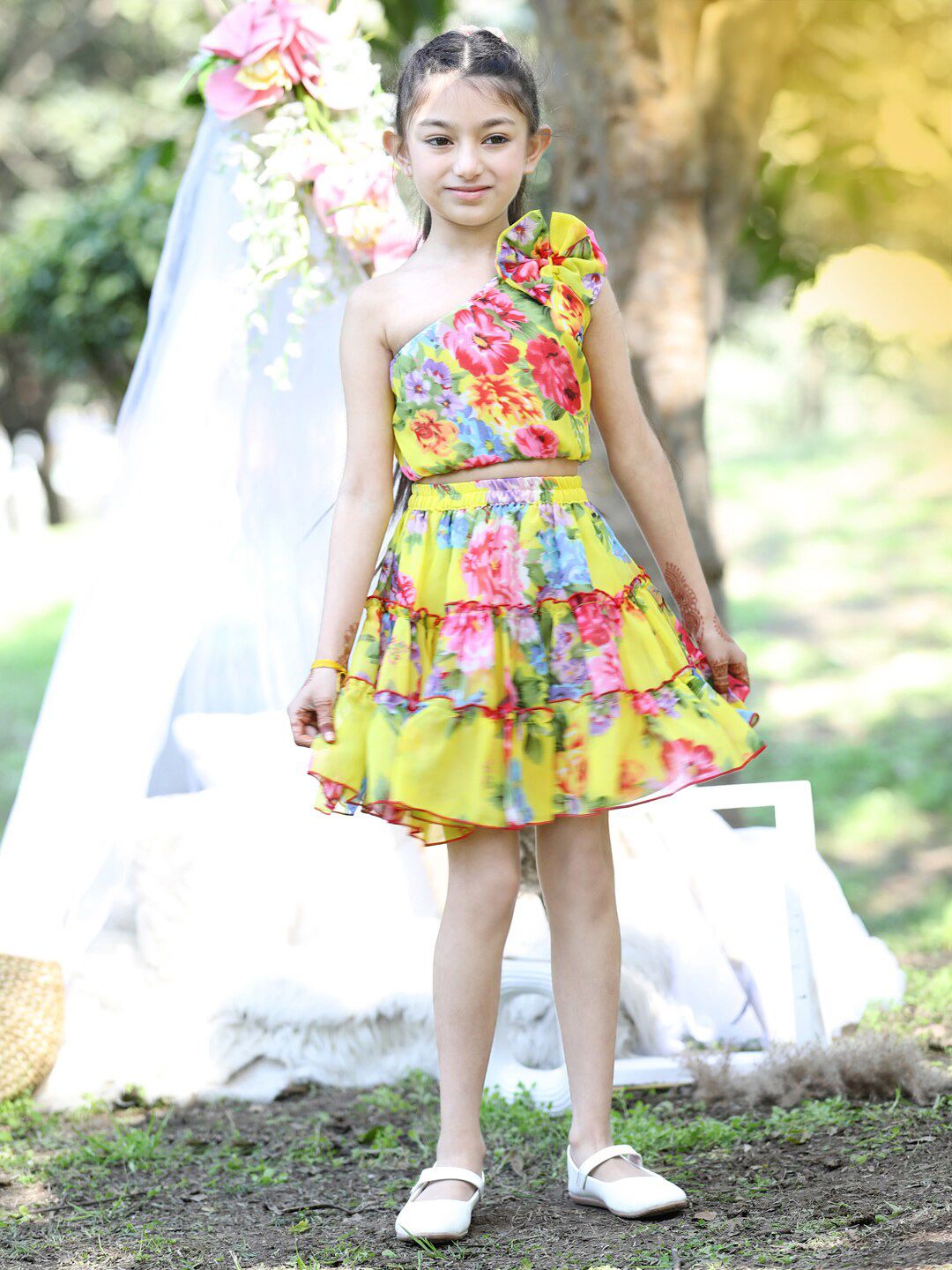 Cutiekins Girls Floral Printed One Shoulder Georgette Crop Top with Skirt