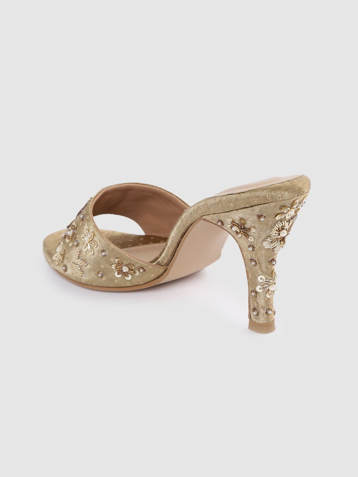House of Pataudi Embellished Handcrafted Slim Heels