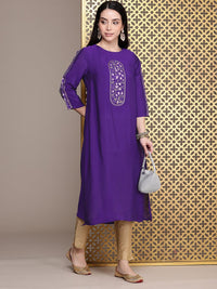 House of Pataudi Floral Embroidered Jashn Kurta