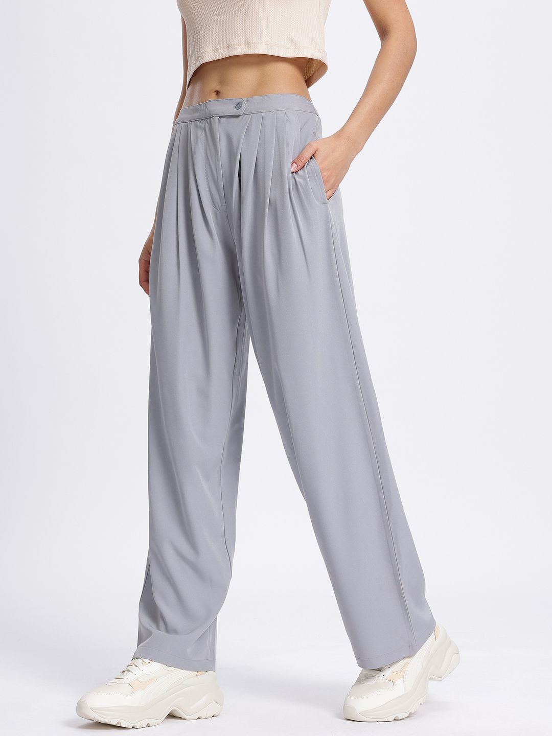 DressBerry Women Pleated Roots Regular Trouser