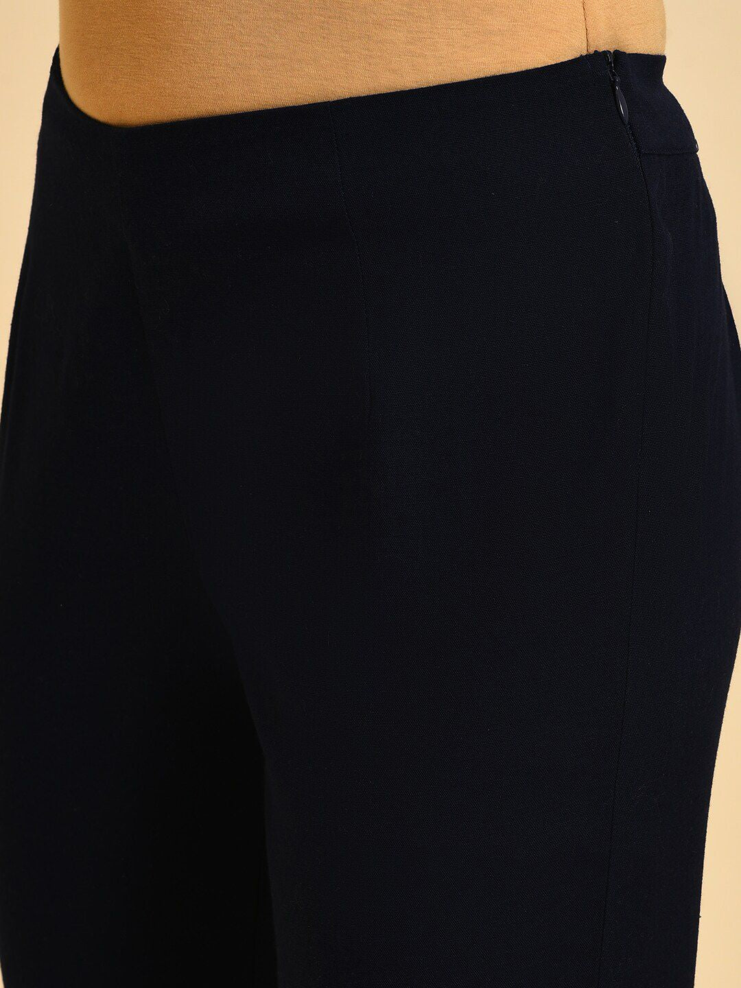 W Women Slim Fit Mid-Rise Cropped Trousers