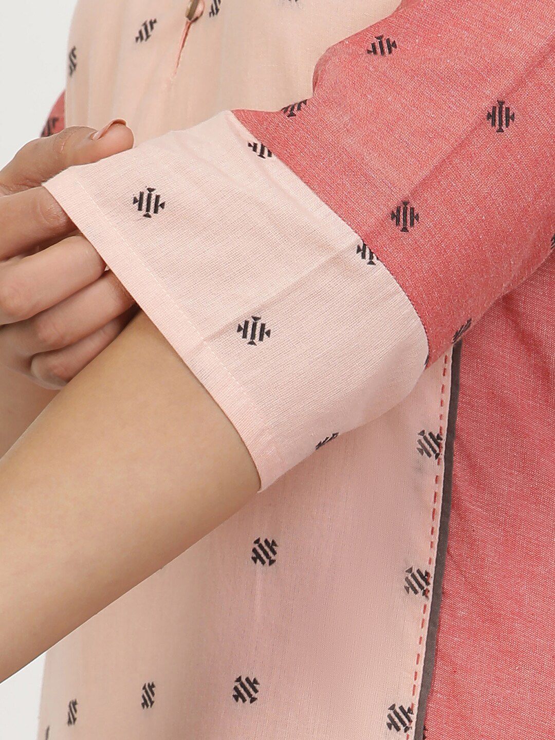 W Ethnic Motifs Embroidered Regular Thread Work Kurta with Trousers