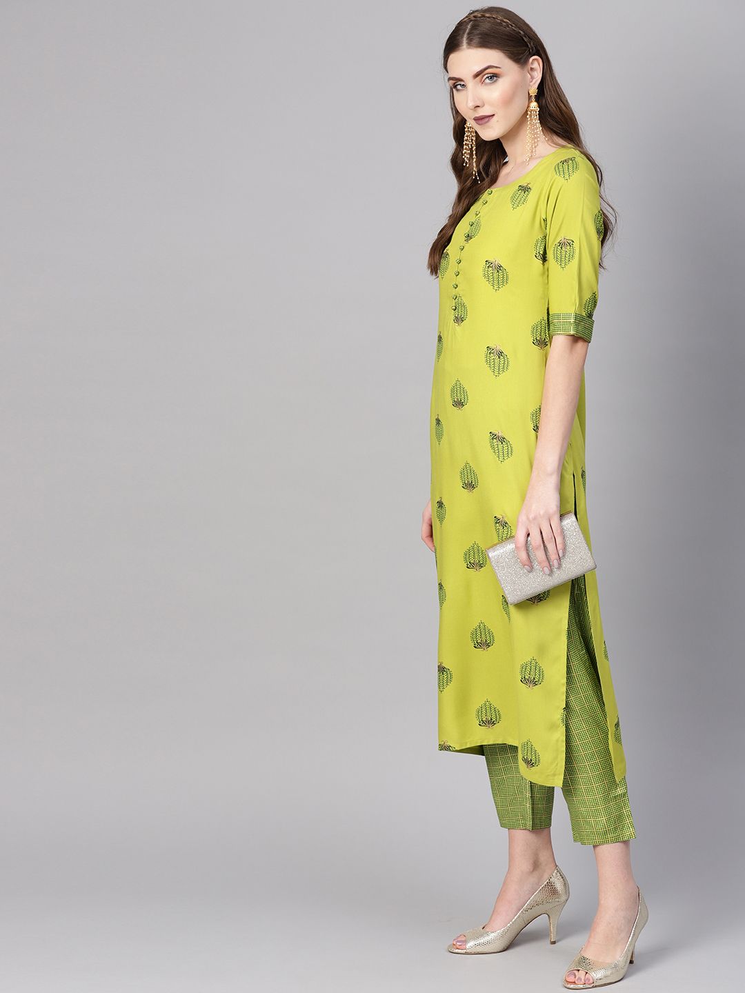 Gerua By Libas Women Green Printed Kurta with Trousers