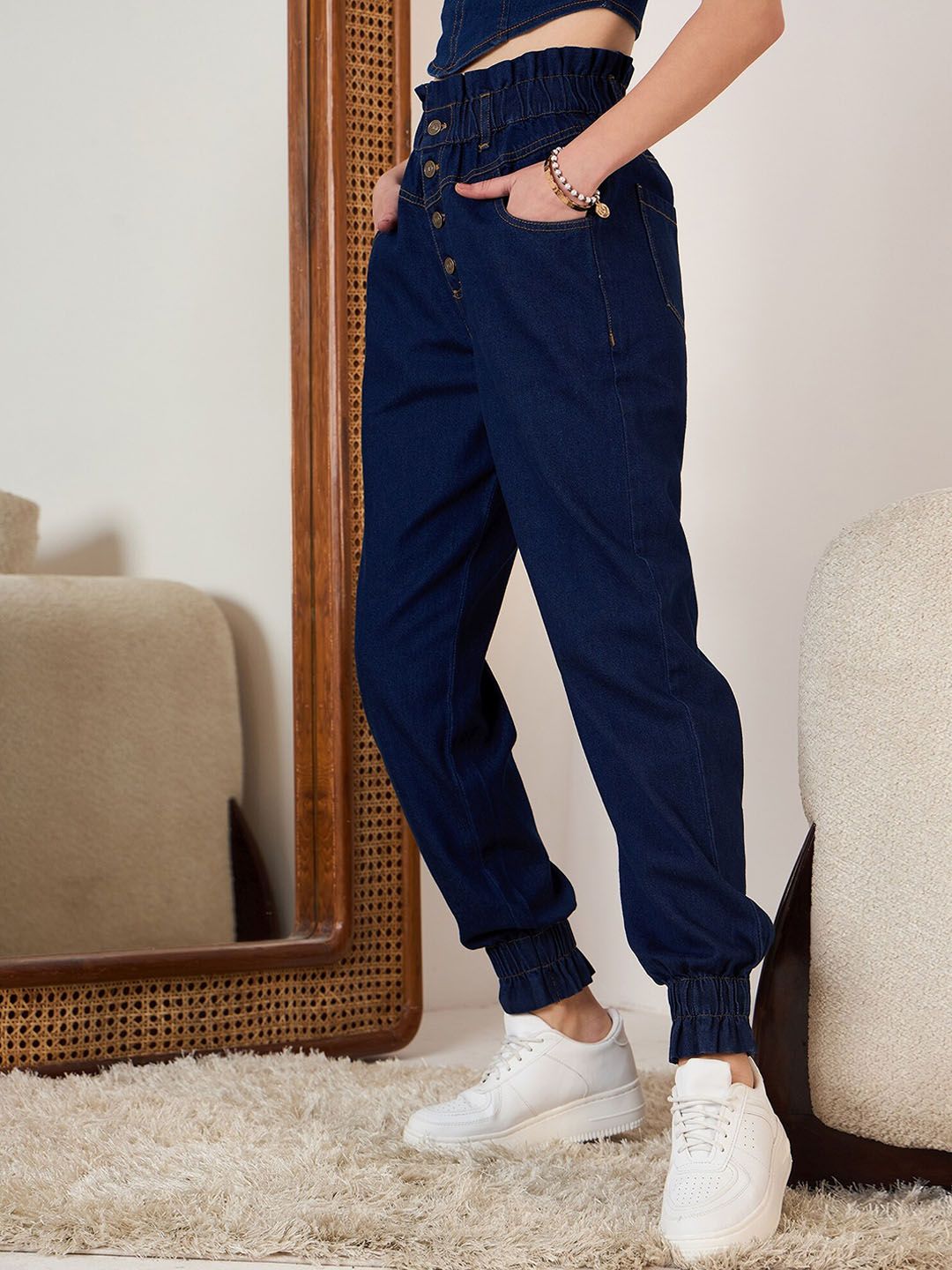 Berrylush Women Jogger High-Rise Slash Knee Jeans