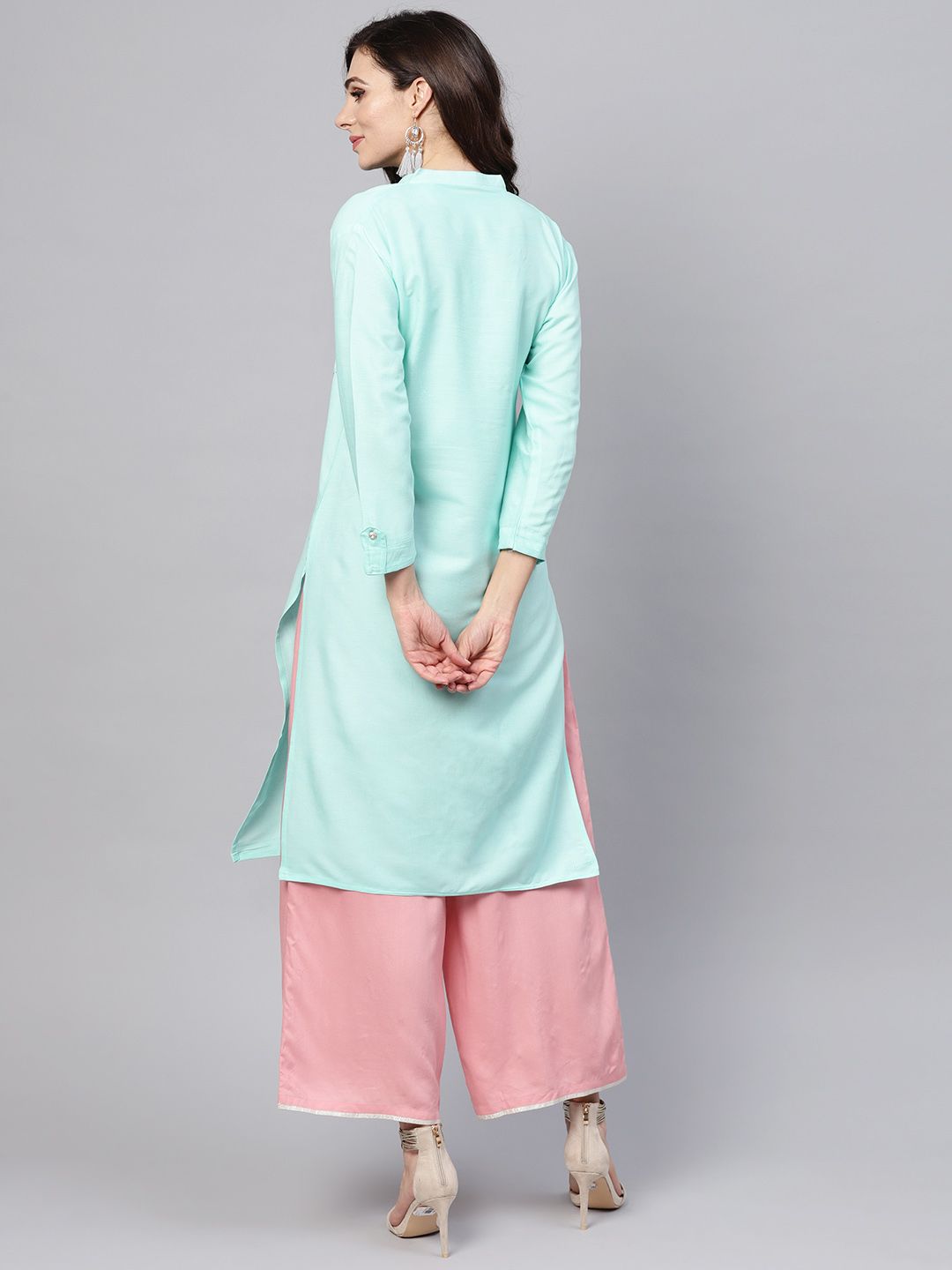 SOJANYA Women Blue Solid Straight Kurta