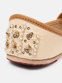 House of Pataudi Women Sequin & Beads Embellished Leather Mojaris