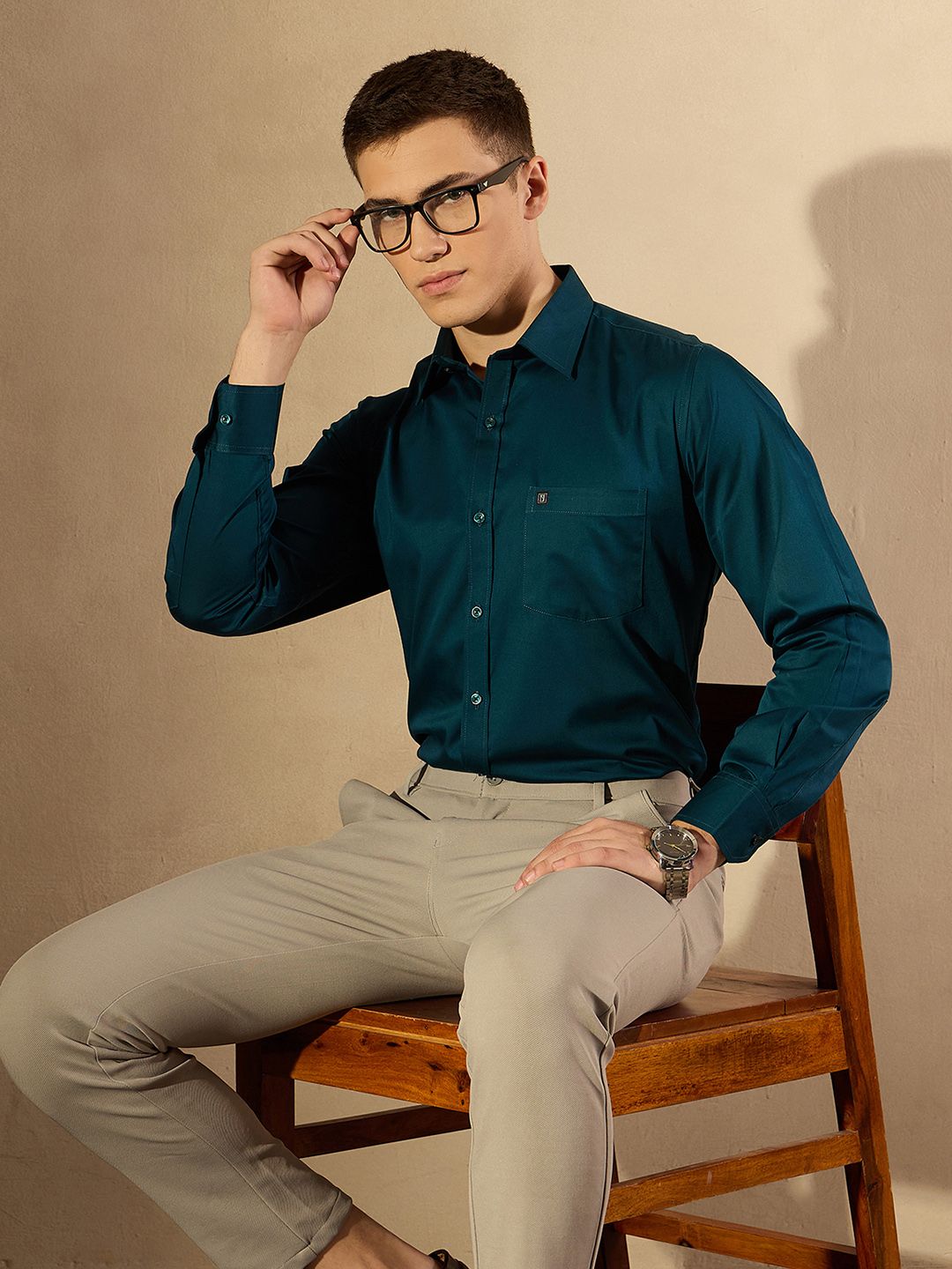 DENNISON Smart Solid Opaque Pure Cotton Satin Shirt