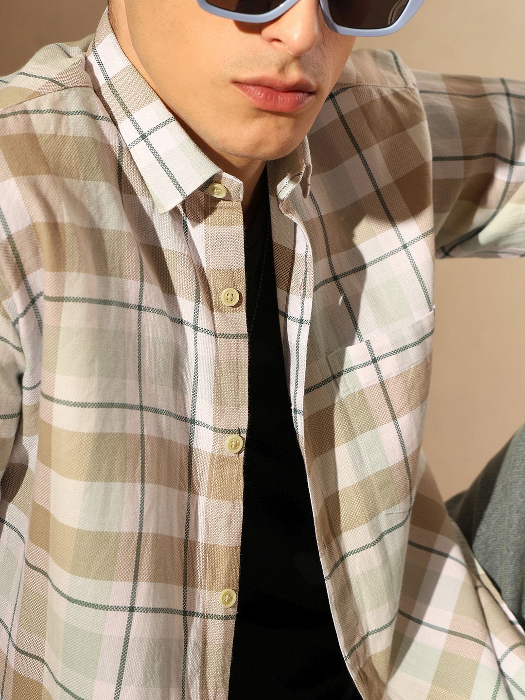 DENNISON Spread Collar Checked Casual Shirt