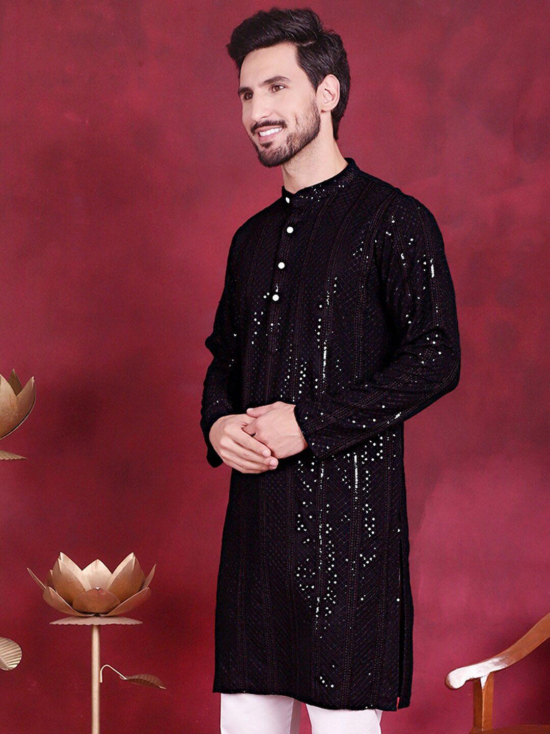 Jompers Geometric Embroidered Mandarin Collar Chikankari Kurta