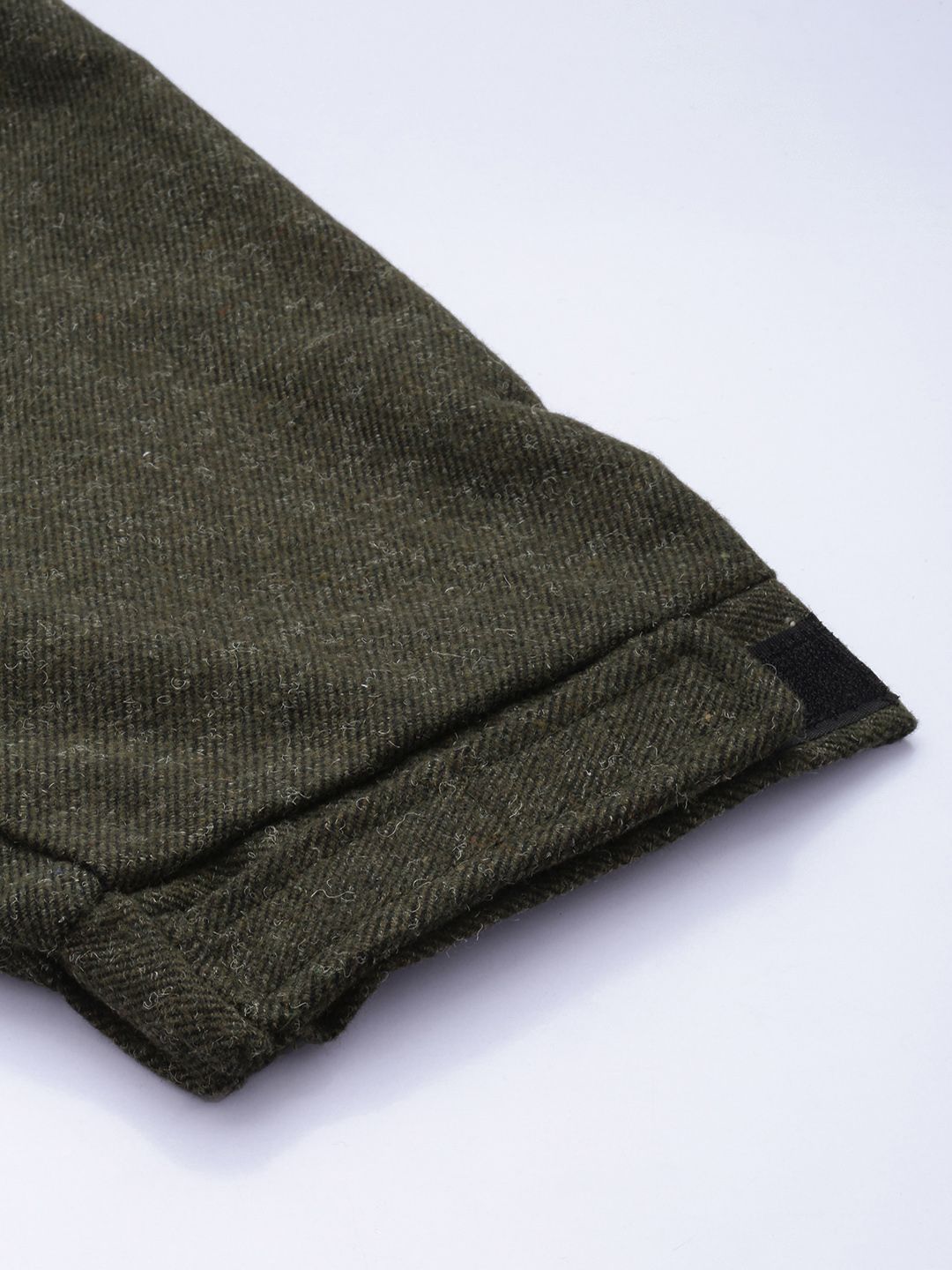 Mr Bowerbird Men Solid Tweed Pleated Cargos Trousers