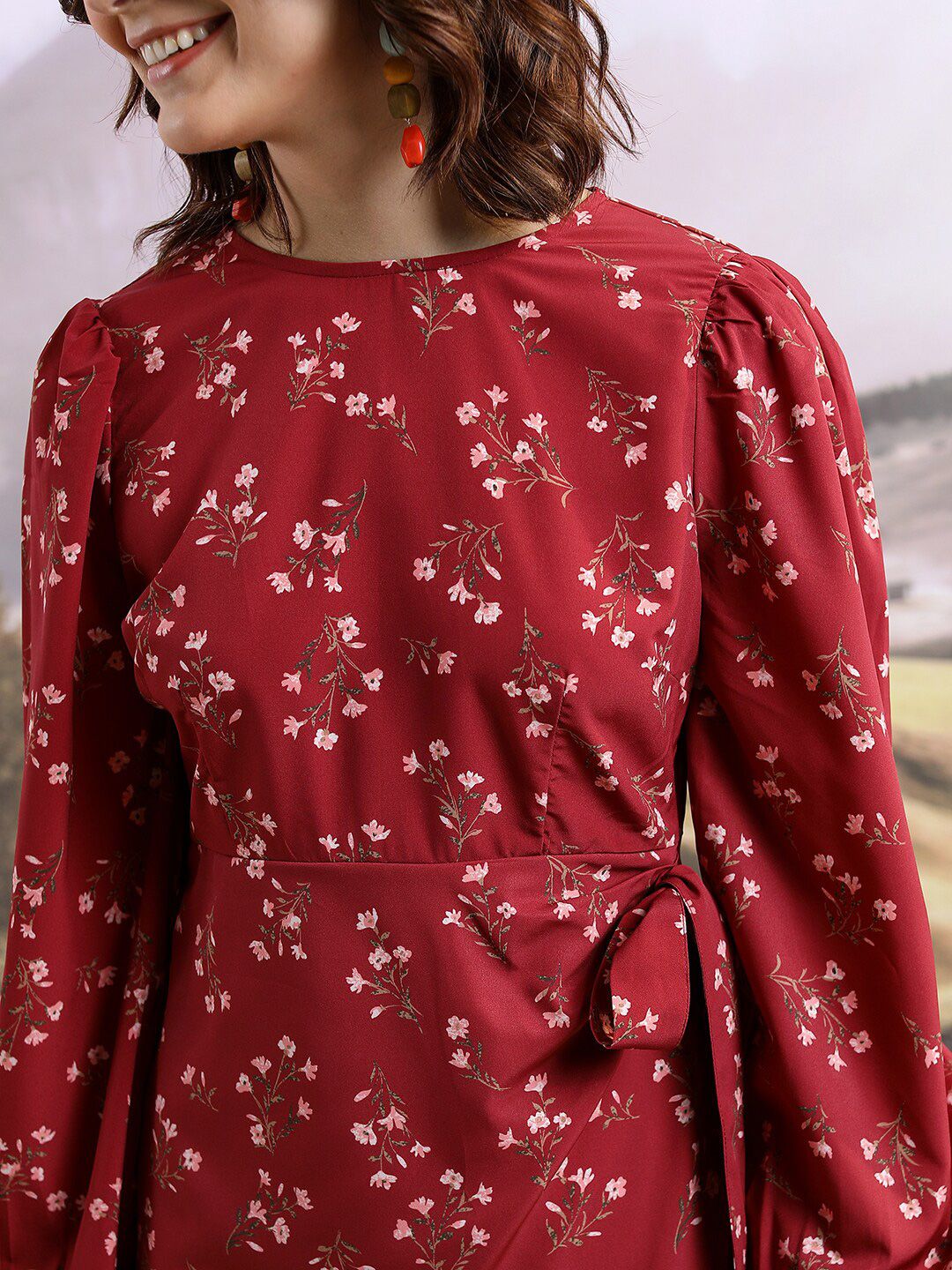 Tokyo Talkies Maroon & White Floral Printed Puff Sleeve Sheath Dress
