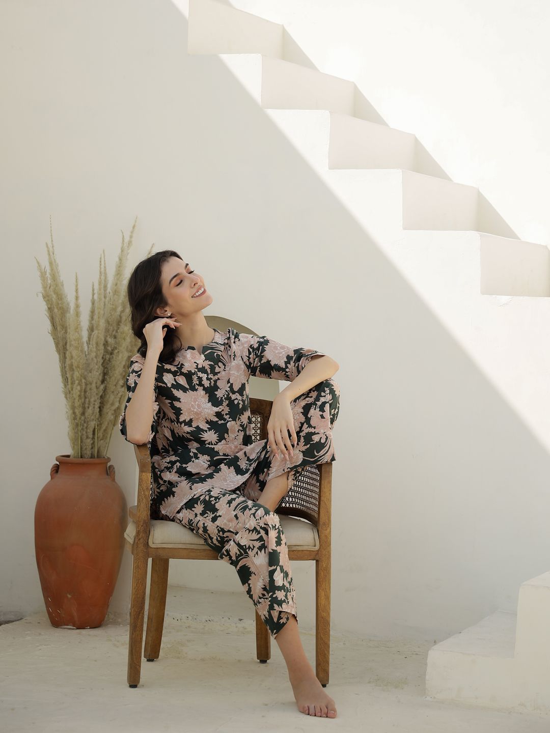 SANSKRUTIHOMES Women Pure Cotton Floral Printed Night suit