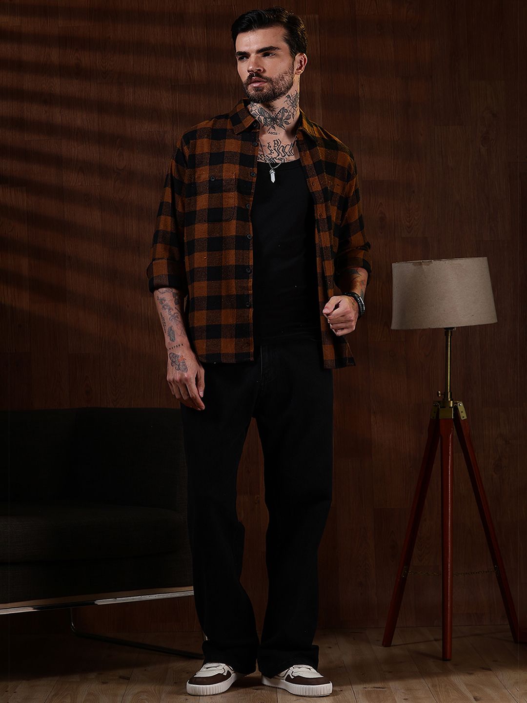 Eszett Men Buffalo Checked Spread Collar Baju Kasual