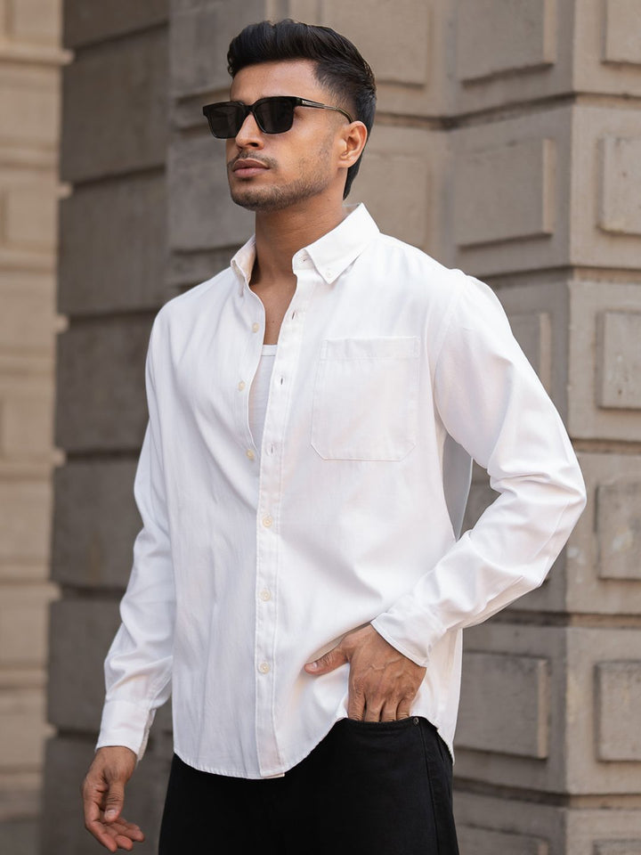 Powerlook Men Spread Collar Solid Cotton Casual Shirt
