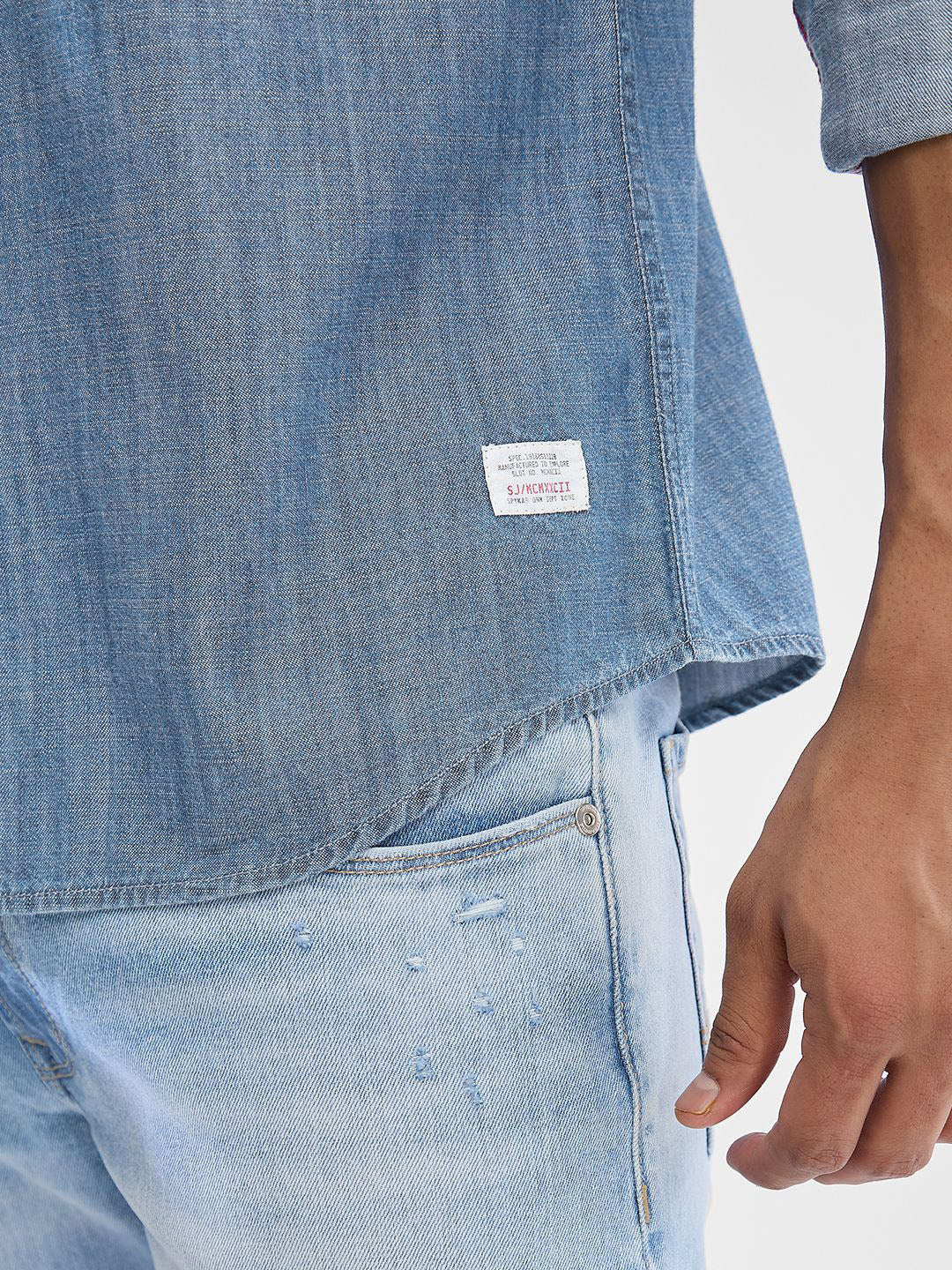 SPYKAR Lelaki Solid Spread Collar Slim Fit Baju Kasual