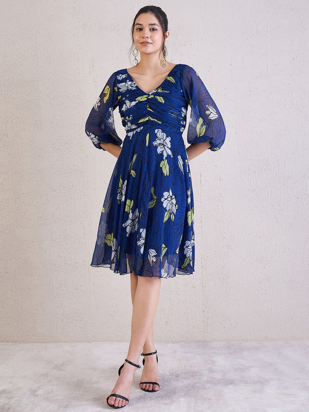 Antheaa Women Floral Print V-Neck Puff Sleeves Chiffon Knee Length Empire Dress