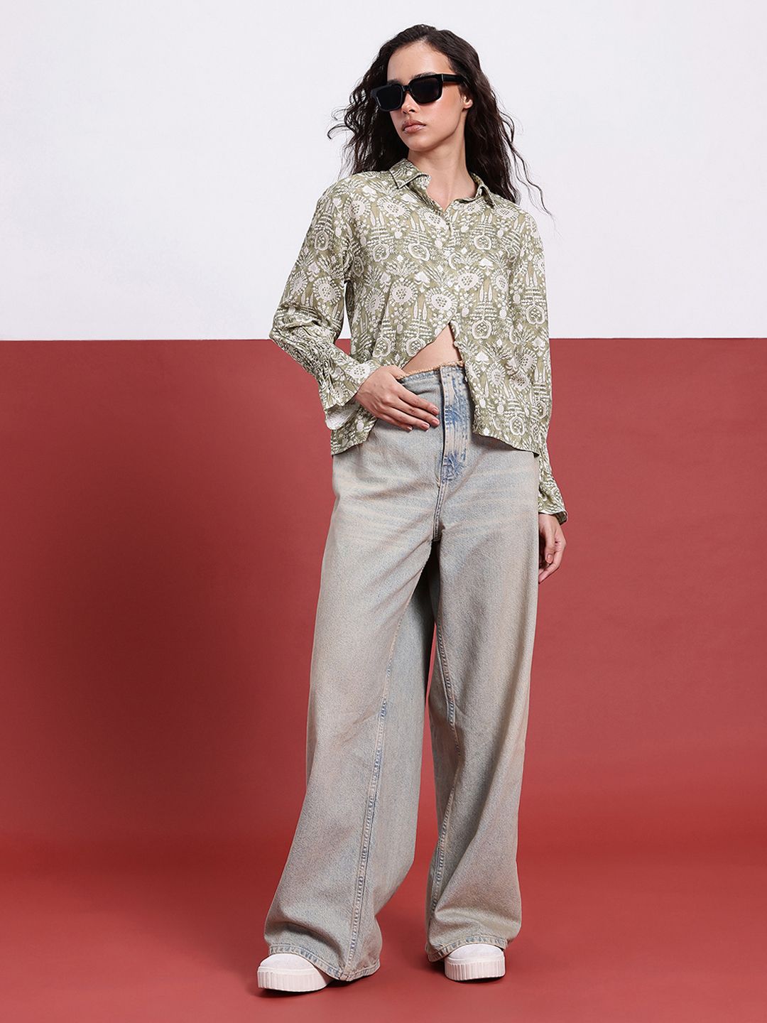 DressBerry Indie Vibes Printed Shirt Style Top