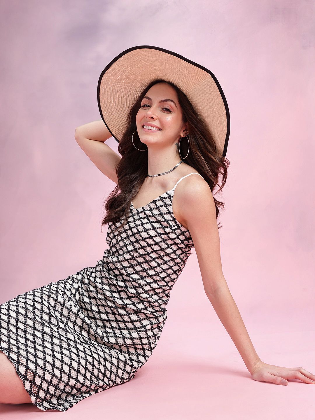 DressBerry Geometric Self-Design Shoulder Straps Crochet A-Line Dress with Side Slit