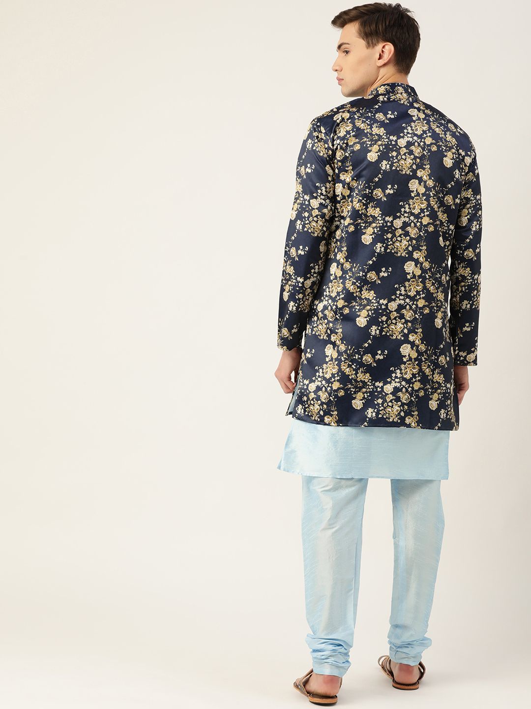 SOJANYA Men Blue & Beige Floral Printed Kurta with Churidar