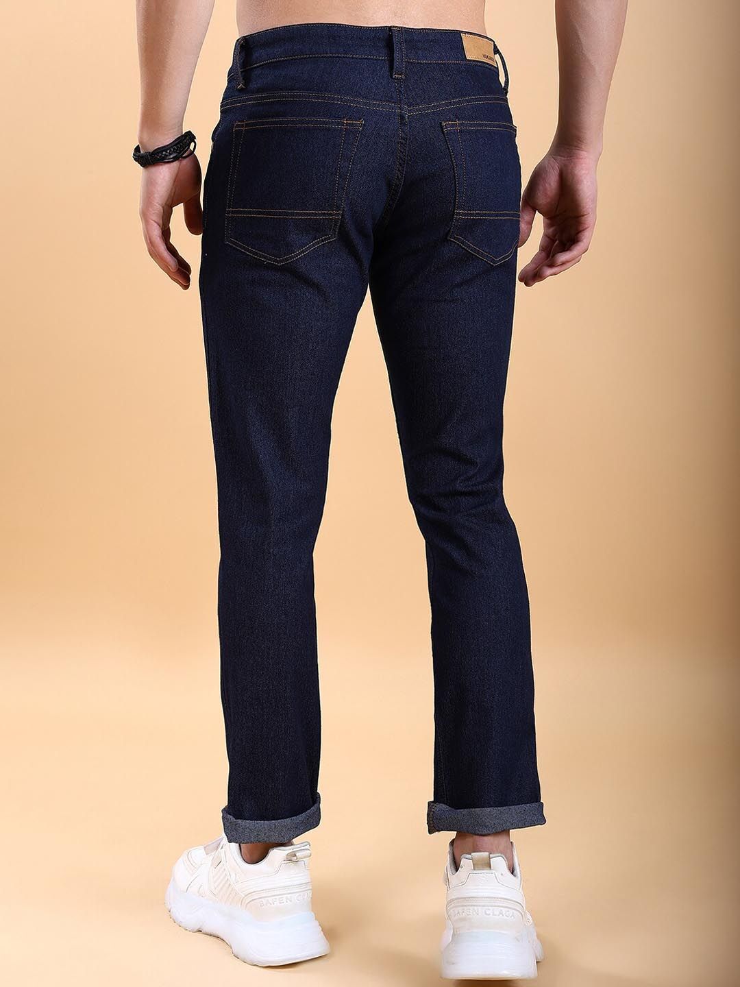 HIGHLANDER Men Slim Straight Fit Mid-Rise Clean Look Stretchable Jeans