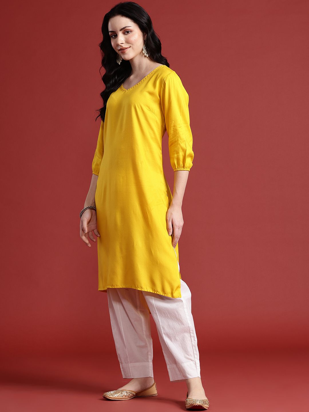 Anouk V-Neck Solid High-Low Kurta