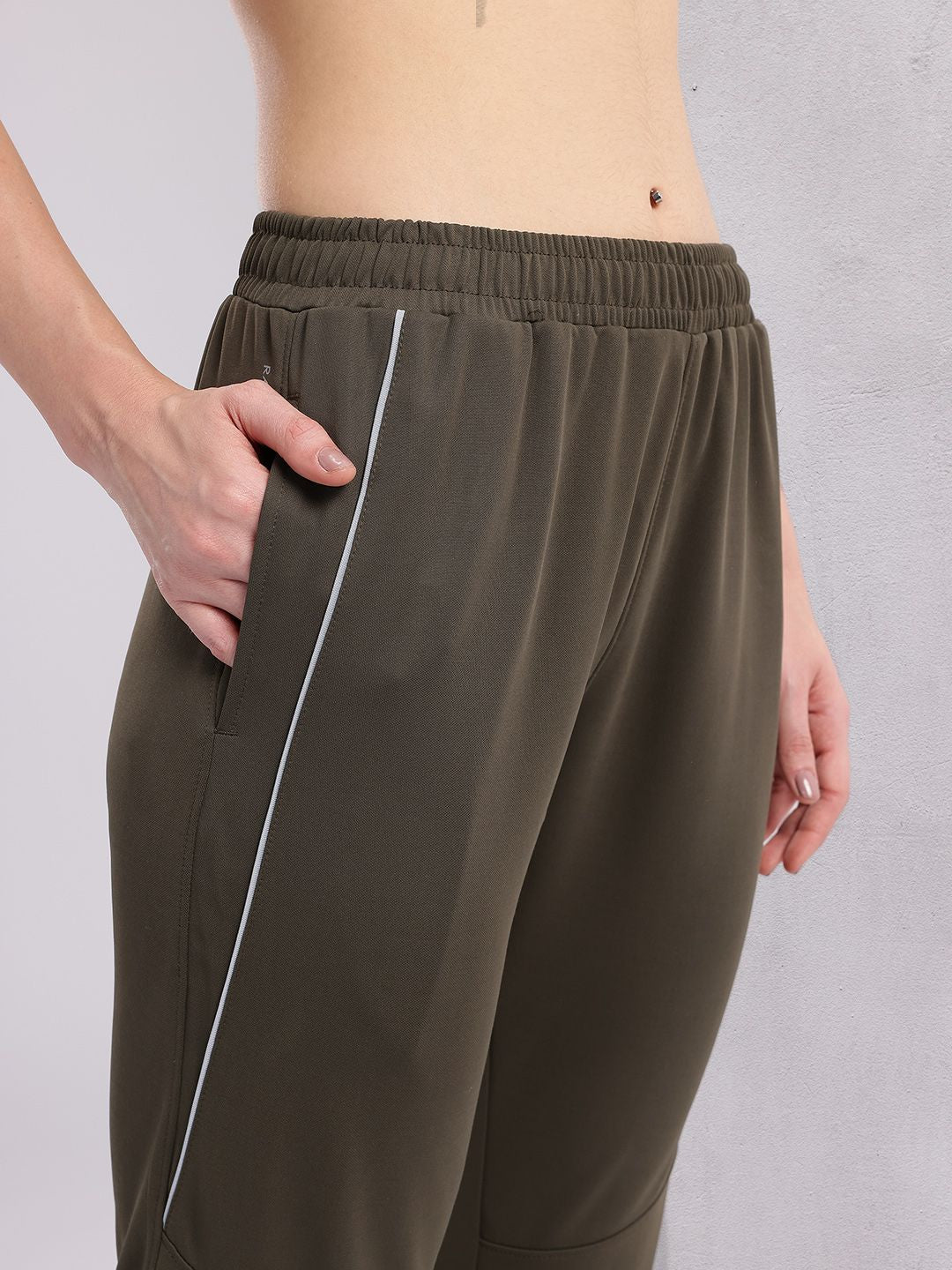 HRX by Hrithik Roshan Women Couple Collection Rapid-Dry Training Jogger Track Pants