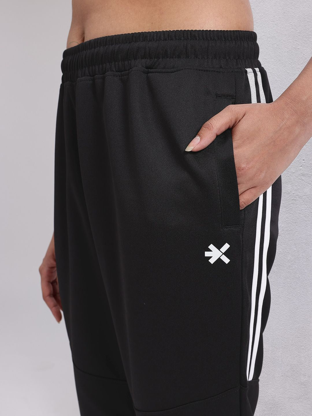 HRX by Hrithik Roshan Women Rapid Dry Retro Running Joggers