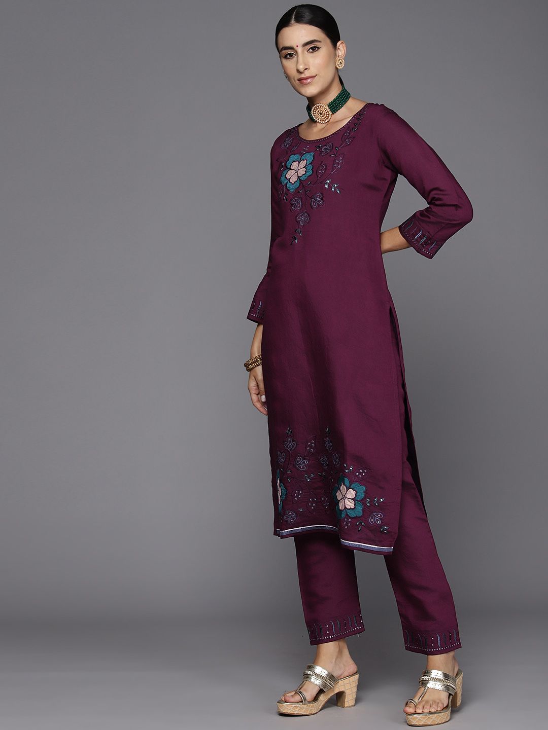 Indo Era Women Floral Embroidered Regular Sequinned Kurta with Trousers & With Dupatta