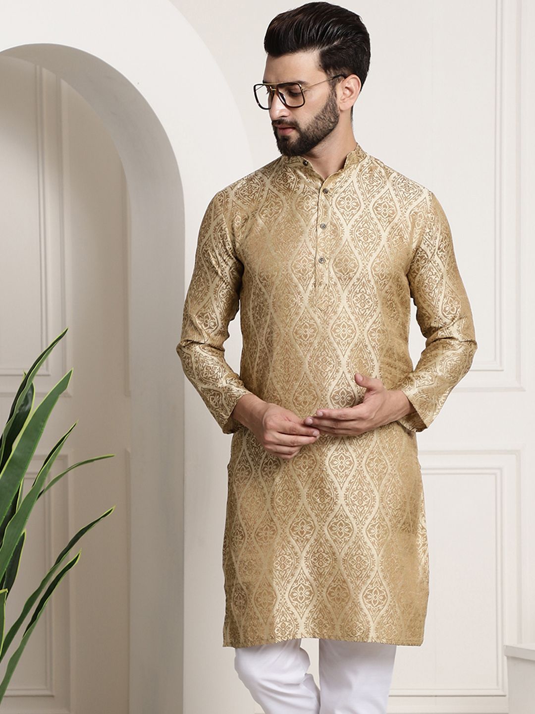 SOJANYA Men Beige Ethnic Motifs Jacquard Kurta