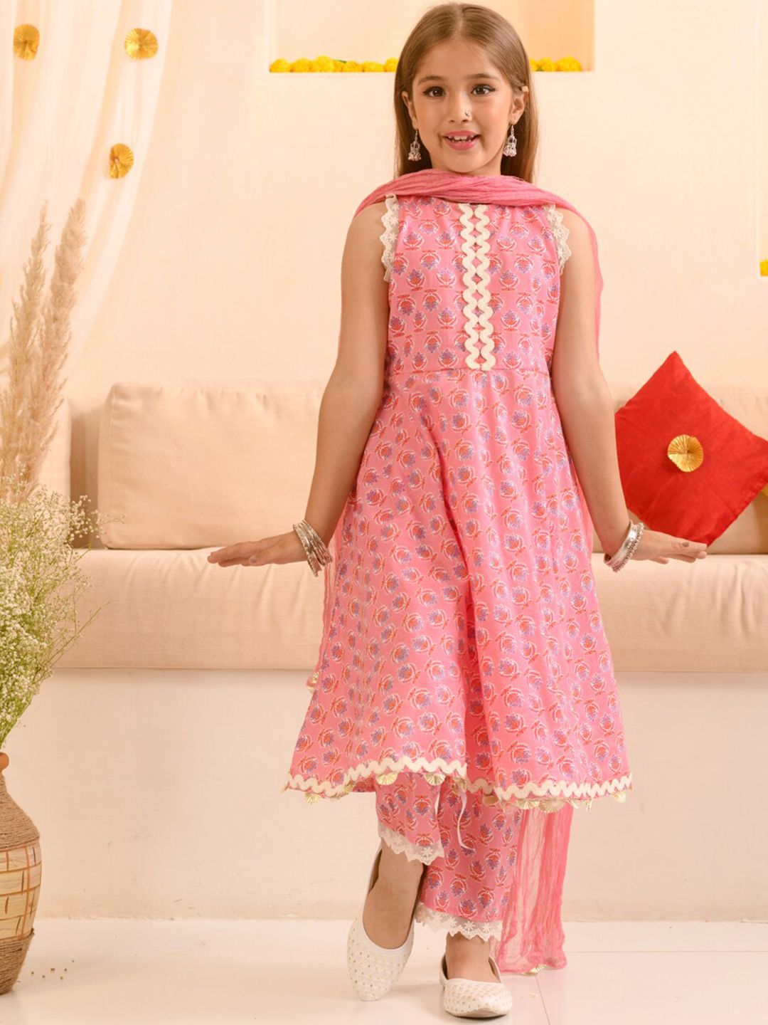 pspeaches Girls Ethnic Motifs Printed Pure Cotton Kurta With Trousers & With Dupatta