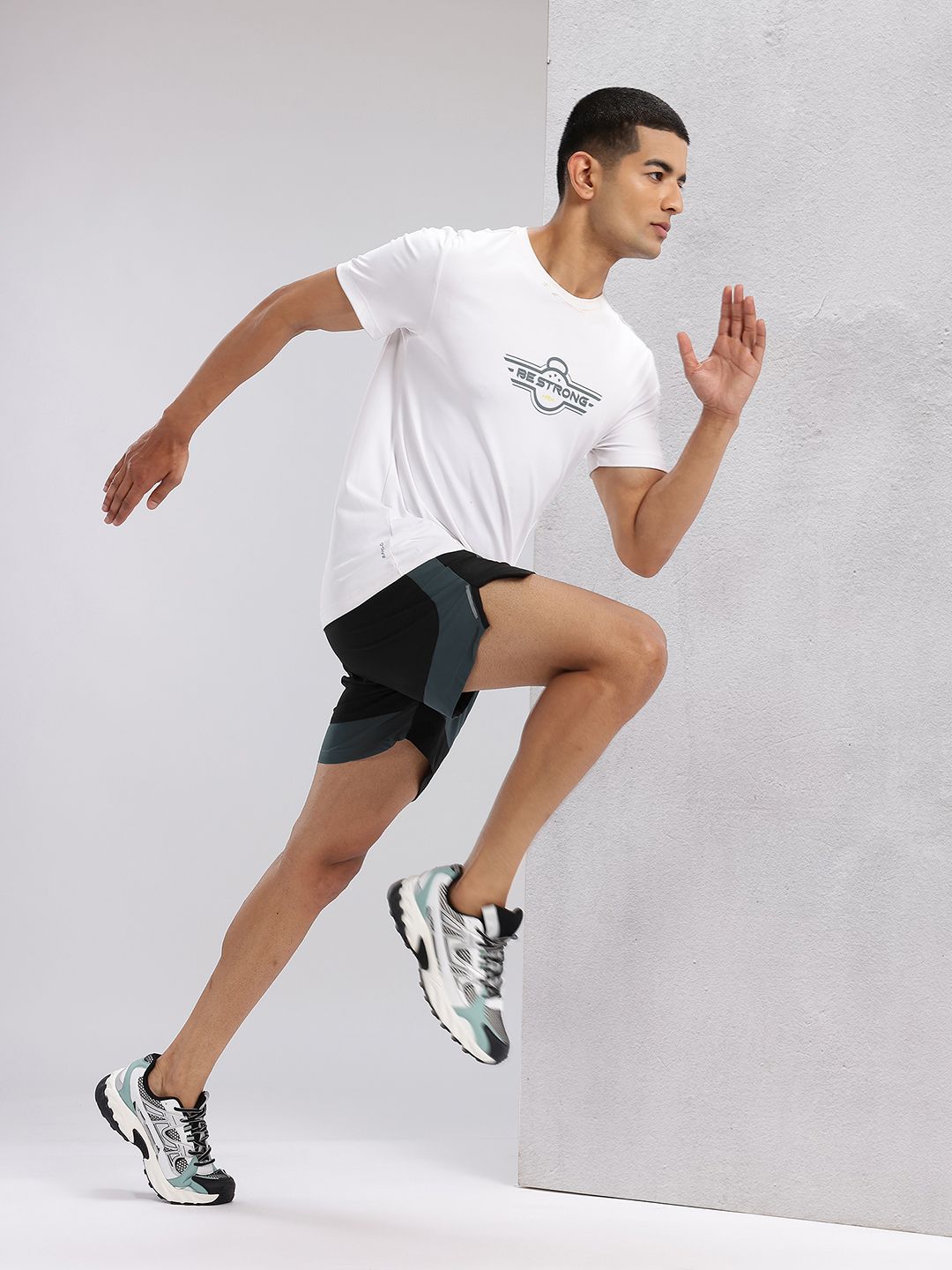 HRX by Hrithik Roshan Men Colourblocked Rapid-Dry Running Shorts