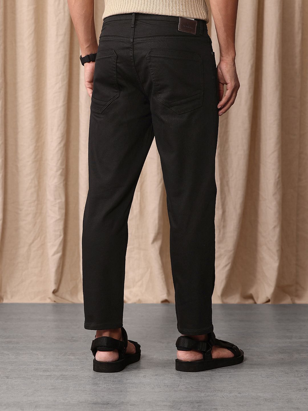 Mr Bowerbird Men Cropped Tapered Fit Stretchable Jeans