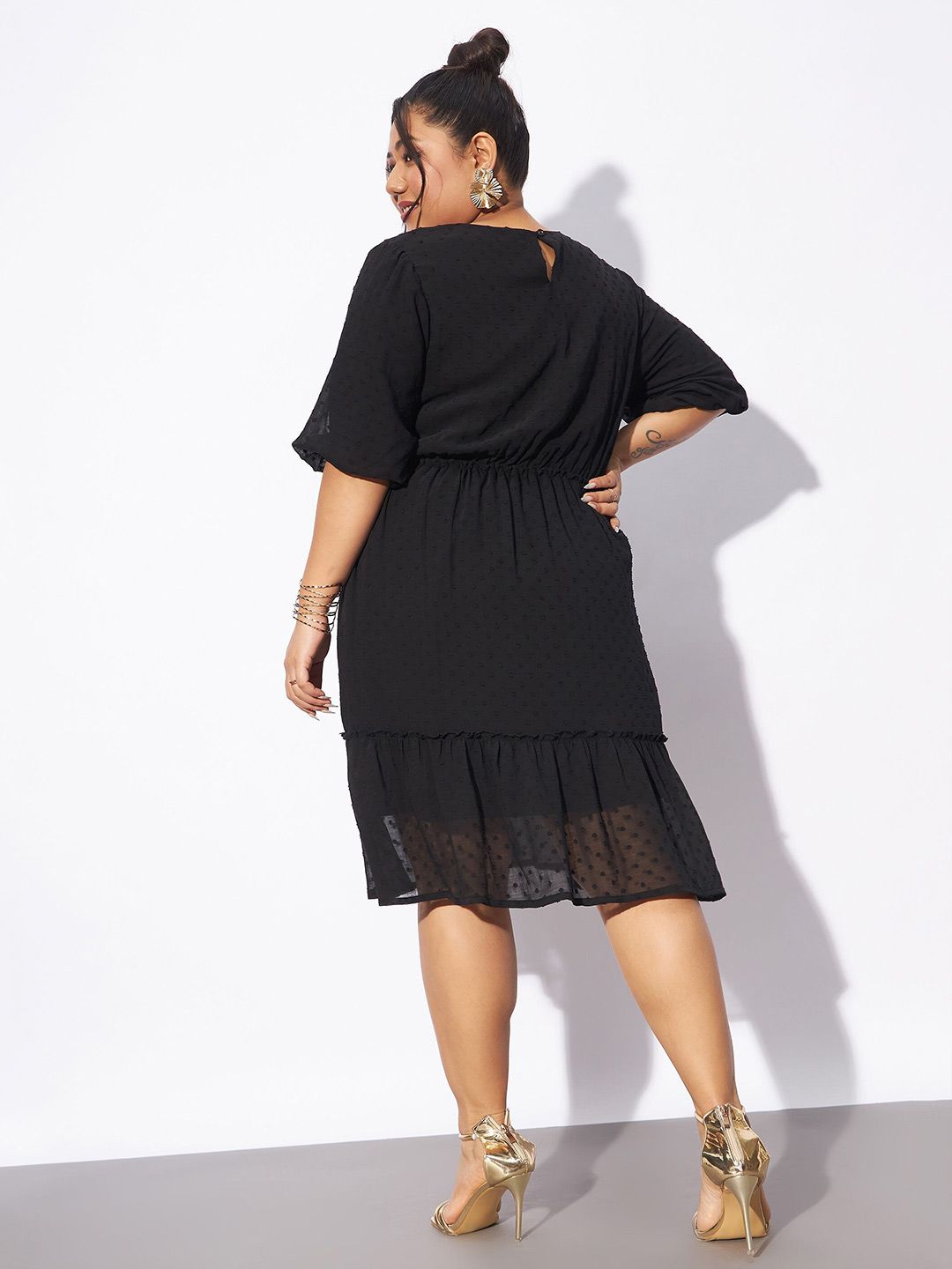 SASSAFRAS Curve Plus Size Round Neck Fit & Flare Dress