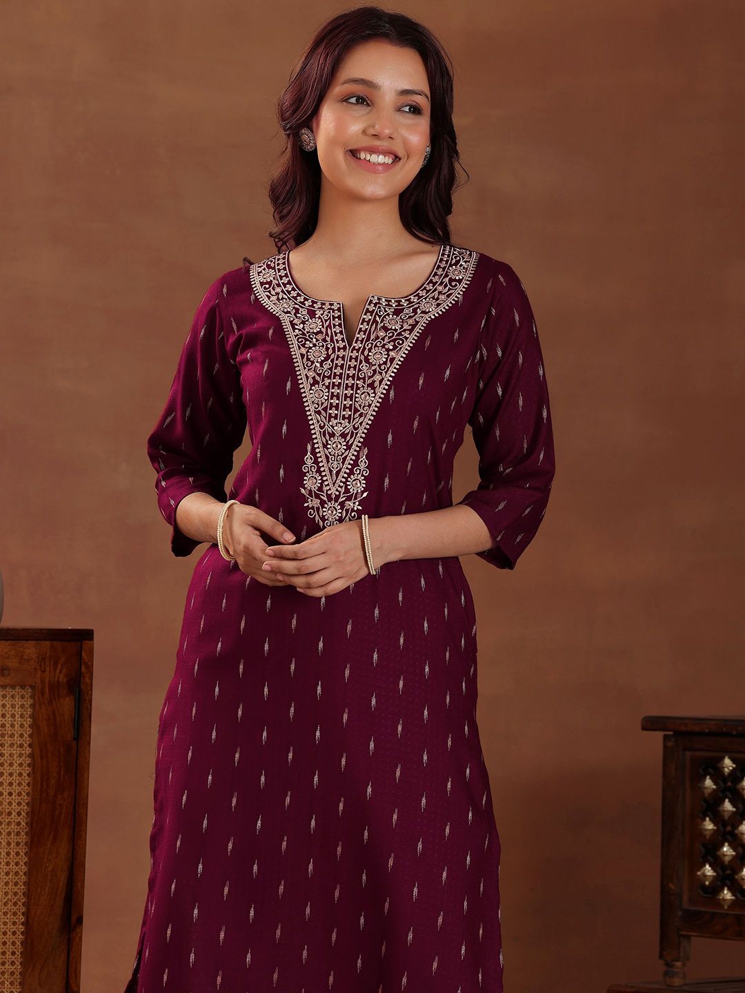 Libas Women Yoke Design Thread Work Dobby Kurta