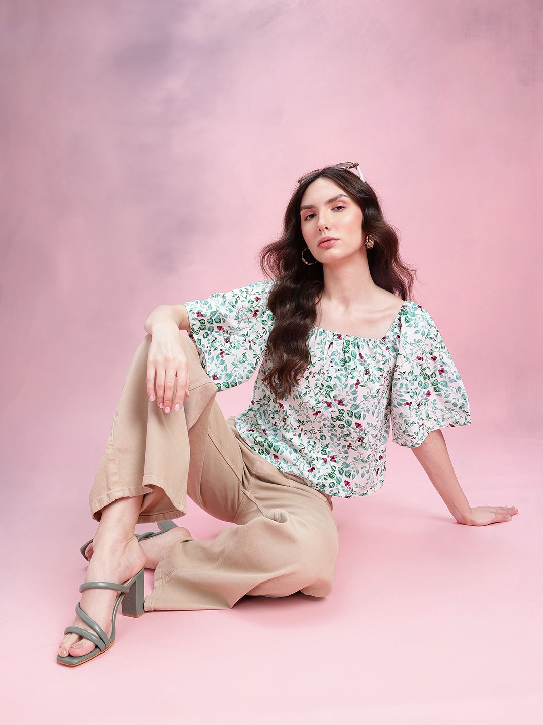 DressBerry Floral Print Flared Sleeve Top